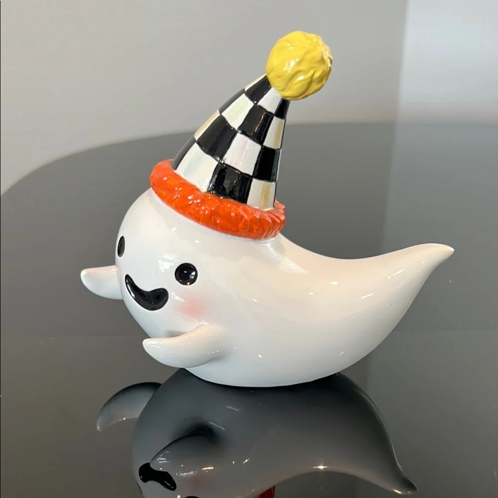 🎉Host Pick🎉MacKenzie-Child’s Trick or Treat Ghost Figurines, Set of 2